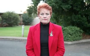 Pauline Hanson Simulator