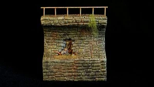 Tabletop Sewer Walls